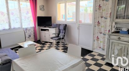 Apartment 3 rooms of 47 m² in Fleury (11560)