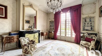 Mansion 10 rooms of 323 m² in Béziers (34500)