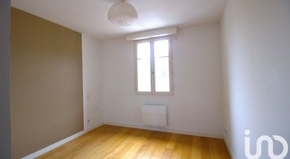 Apartment 3 rooms of 54 m² in Chartres (28000)