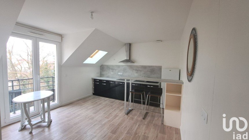 Apartment 2 rooms of 37 m² in Quincy-sous-Sénart (91480)