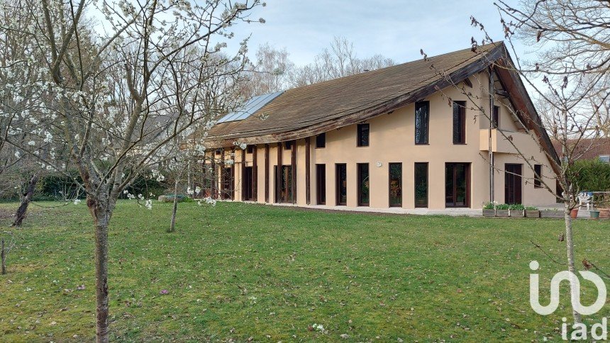 Maison 8 pièces de 207 m² à Gif-sur-Yvette (91190)