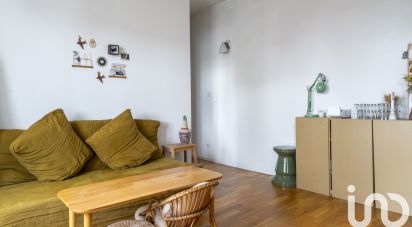 Appartement 3 pièces de 44 m² à Montreuil (93100)