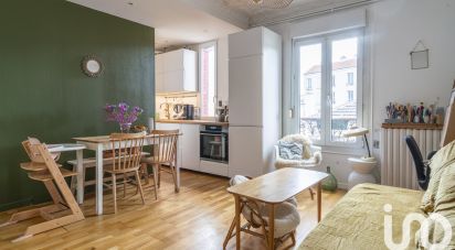Appartement 3 pièces de 44 m² à Montreuil (93100)