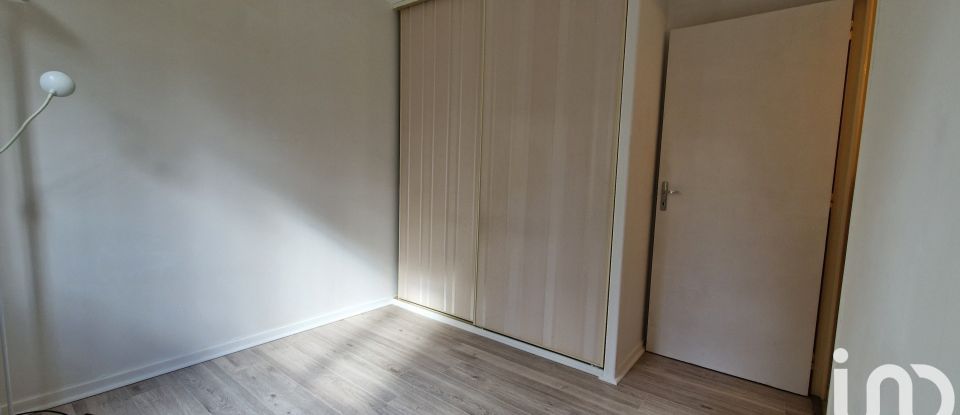 Apartment 3 rooms of 50 m² in Longperrier (77230)