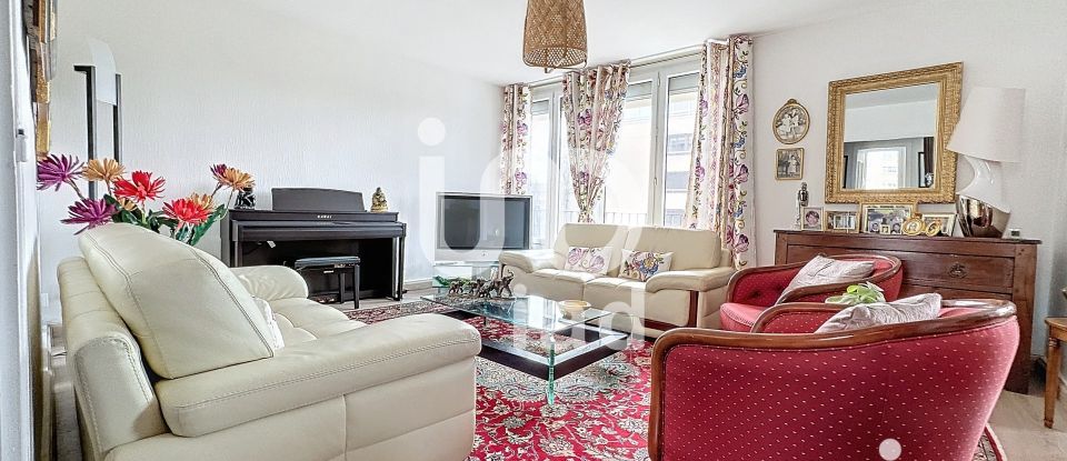 Appartement 4 pièces de 79 m² à Reims (51100)