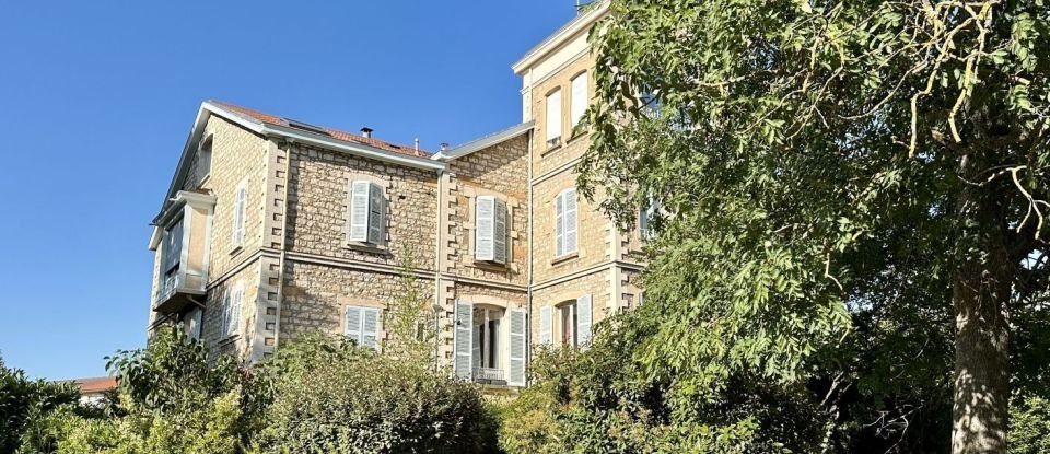 Appartement 4 pièces de 139 m² à Chazay-d'Azergues (69380)