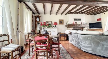House 7 rooms of 217 m² in Montcresson (45700)