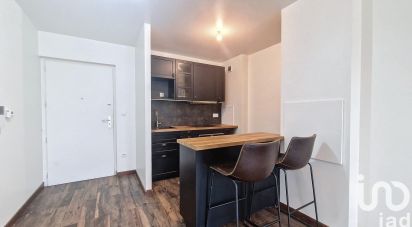 Apartment 2 rooms of 40 m² in Ris-Orangis (91130)