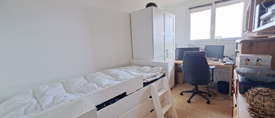 Appartement 4 pièces de 69 m² à Rennes (35200)