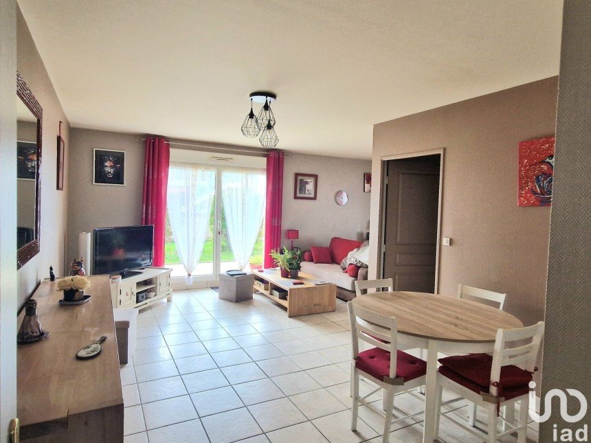 Apartment 2 rooms of 58 m² in Touques (14800)