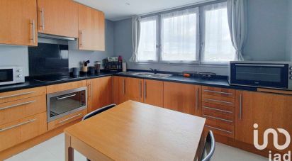 Apartment 2 rooms of 51 m² in Yerres (91330)