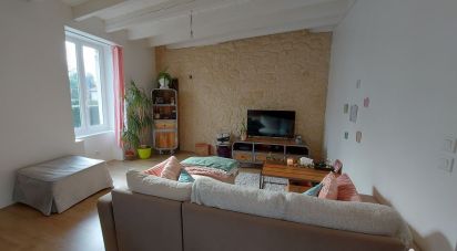 House 6 rooms of 126 m² in Mouchamps (85640)