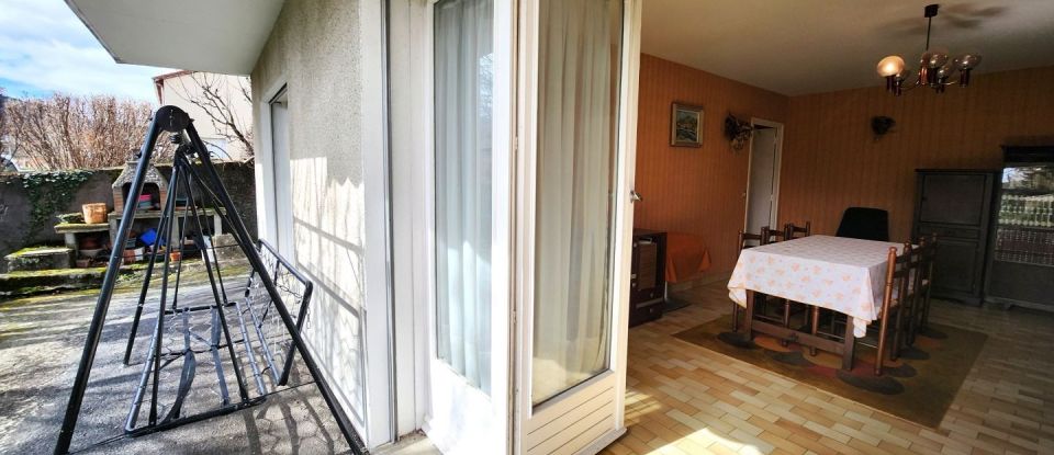 Maison 7 pièces de 176 m² à Vals-près-le-Puy (43750)