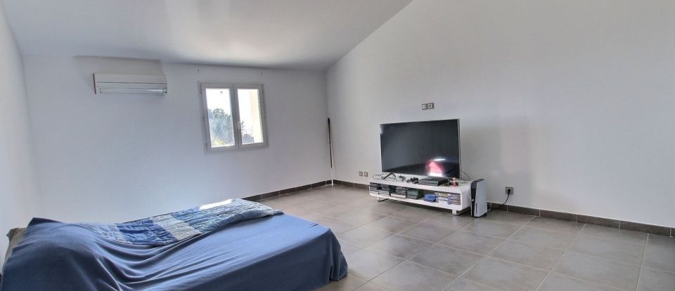 House 4 rooms of 123 m² in Marseille (13014)