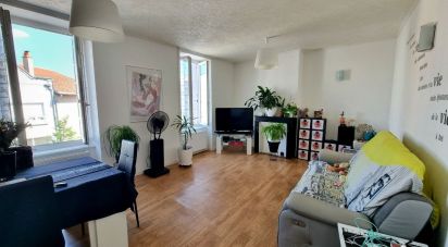 Maison 6 pièces de 127 m² à Paulhaguet (43230)