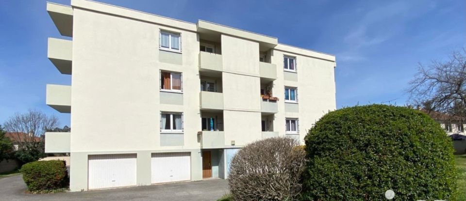 Appartement 2 pièces de 48 m² à Montrond-les-Bains (42210)