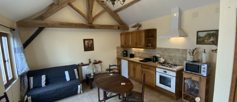 Country house 9 rooms of 210 m² in Armaillé (49420)