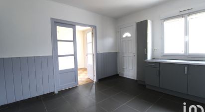 Maison 4 pièces de 82 m² à Vendeuil-Caply (60120)