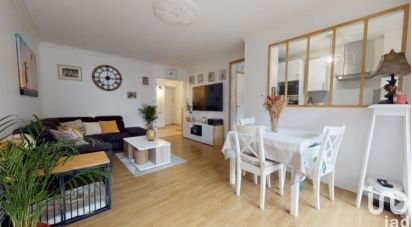Apartment 4 rooms of 84 m² in Élancourt (78990)