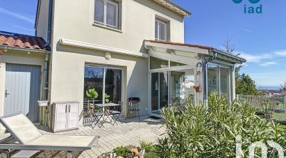 House 4 rooms of 95 m² in Pélussin (42410)