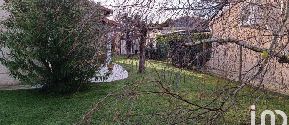 Maison traditionnelle 5 pièces de 122 m² à Villeneuve-Tolosane (31270)