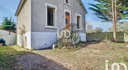 House 3 rooms of 70 m² in Vierzon (18100)