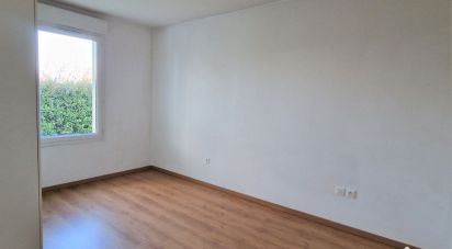 Appartement 3 pièces de 64 m² à Mours (95260)