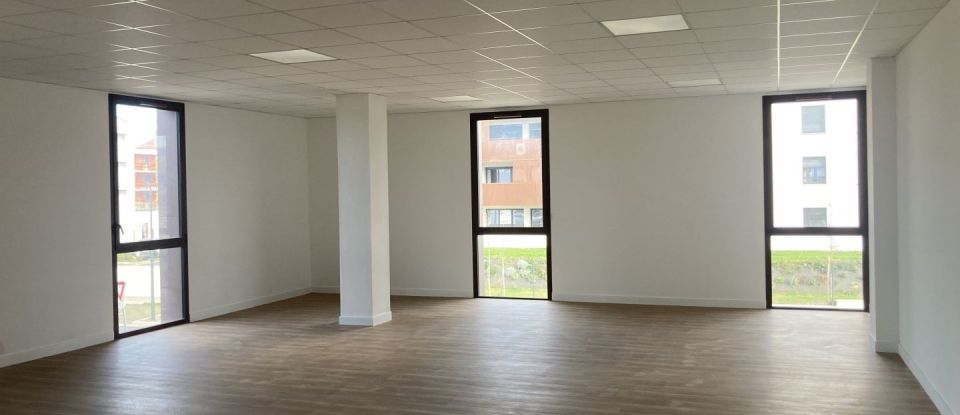 Commercial walls of 49 m² in Muret (31600)