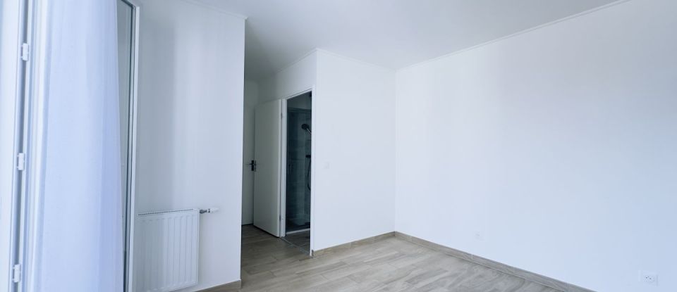 Apartment 4 rooms of 76 m² in Bezons (95870)