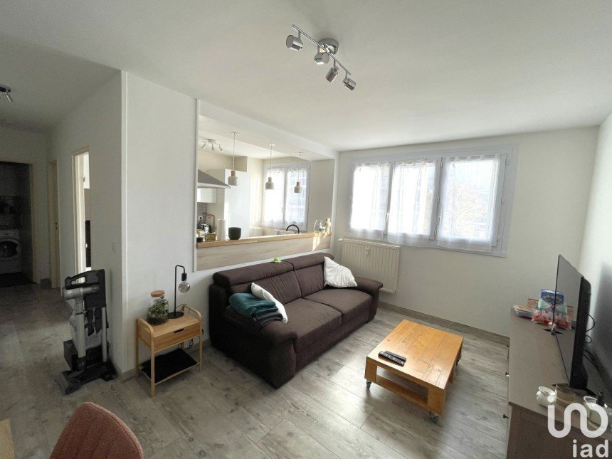 Apartment 2 rooms of 43 m² in Reims (51100)