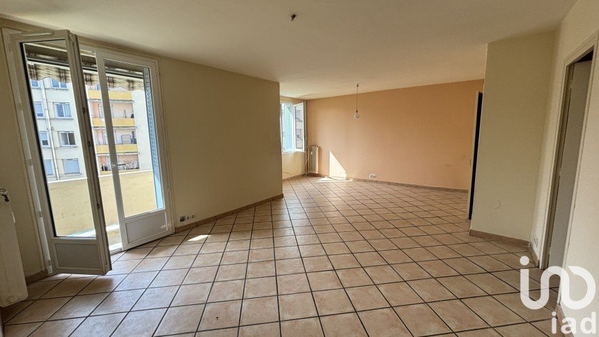 Apartment 4 rooms of 66 m² in Aubenas (07200)