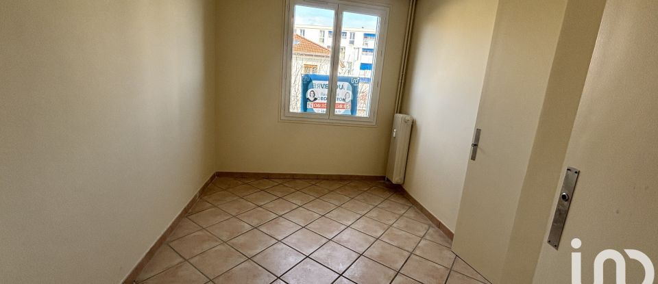 Apartment 4 rooms of 66 m² in Aubenas (07200)