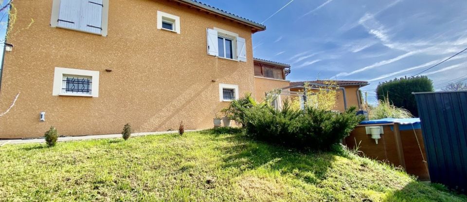 House 6 rooms of 140 m² in Valeille (42110)