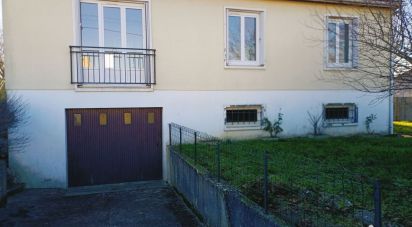 Traditional house 4 rooms of 83 m² in Champagne-Mouton (16350)