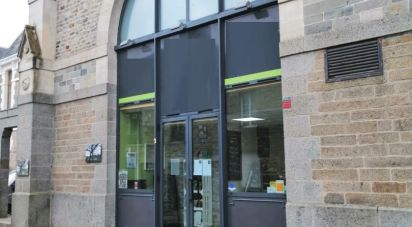Business premises of 96 m² in Saint-Aubin-du-Cormier (35140)