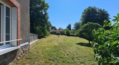 Country house 5 rooms of 80 m² in Magnac-Laval (87190)