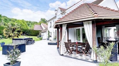 House 8 rooms of 400 m² in Verrières-le-Buisson (91370)