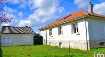 House 6 rooms of 131 m² in Saulgé (86500)