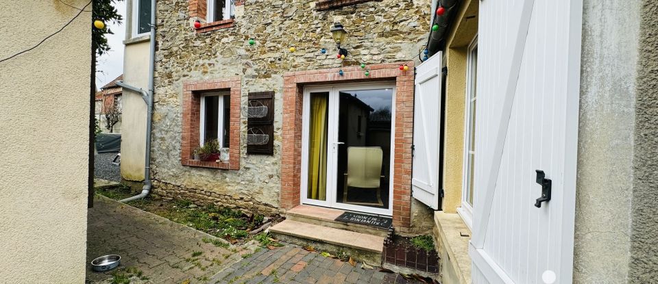 House 8 rooms of 170 m² in Le Molay-Littry (14330)