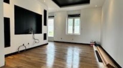 House 5 rooms of 122 m² in Lempire (02420)