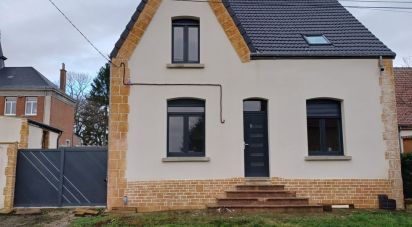 House 5 rooms of 122 m² in Lempire (02420)