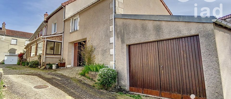 Village house 4 rooms of 95 m² in Mailly-le-Château (89660)