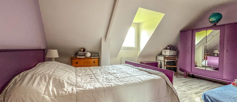 Traditional house 5 rooms of 120 m² in Les Champs-Géraux (22630)