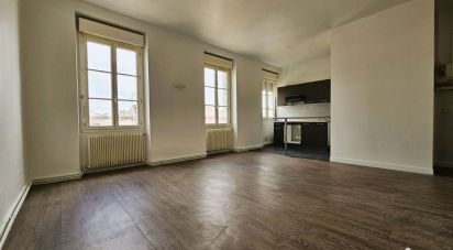 Appartement 2 pièces de 45 m² à Bordeaux (33000)
