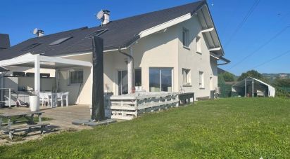 House 6 rooms of 134 m² in Annecy (74000)
