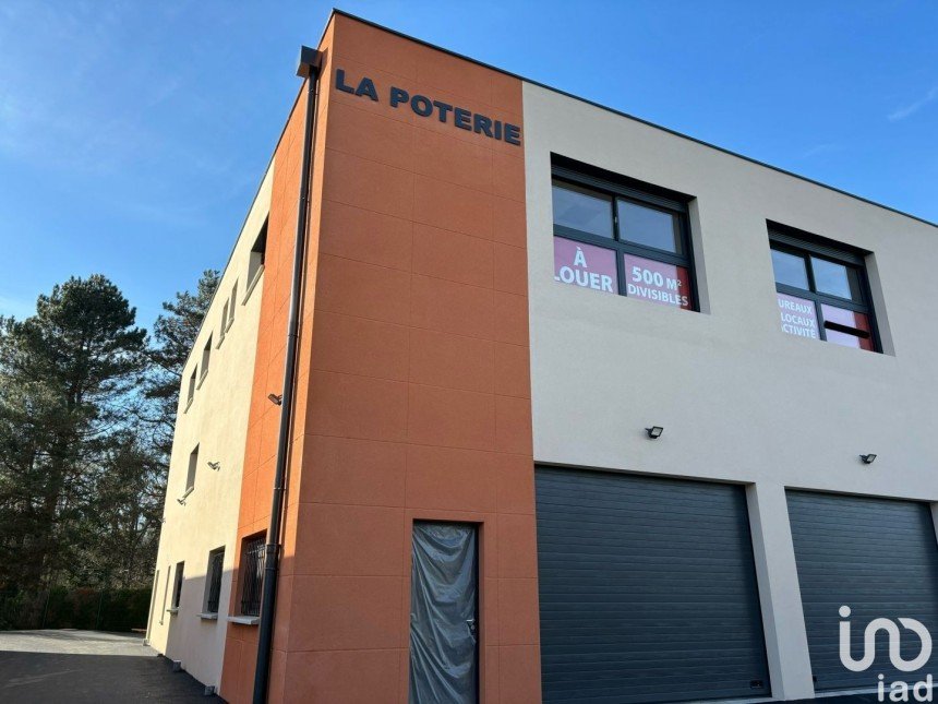 Business premises of 523 m² in La Tour-de-Salvagny (69890)