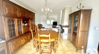 Traditional house 4 rooms of 83 m² in Saint-Denis-lès-Sens (89100)