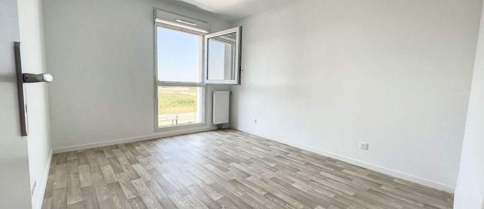 Apartment 3 rooms of 66 m² in Luisant (28600)