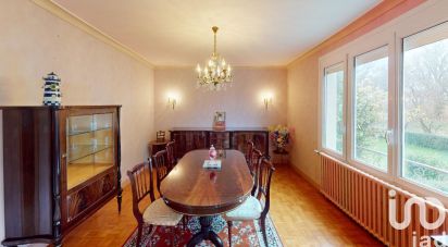 House 7 rooms of 120 m² in Carhaix-Plouguer (29270)