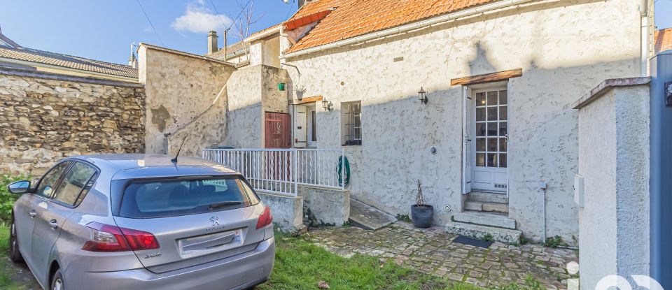 House 3 rooms of 67 m² in Les Mureaux (78130)